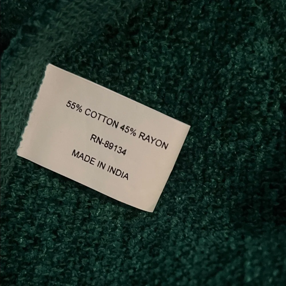 Source Unknown Deep Green Fringe Throw Blanket